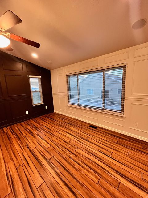 Tiny photo for 494 E APPLE BLOSSOM DR, Pleasant Grove, UT 84062 (MLS # 2137519)