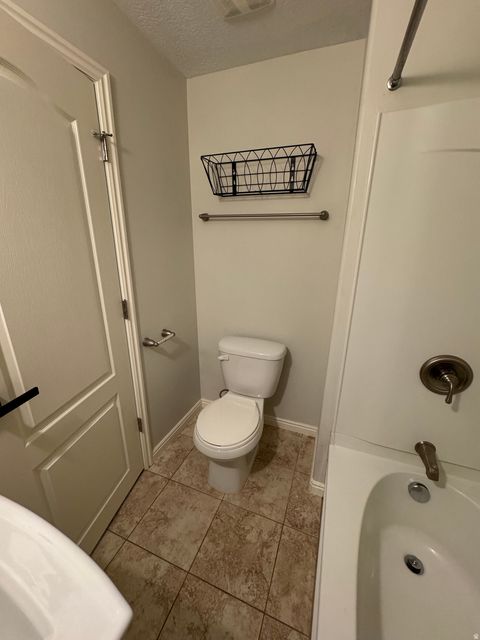 Tiny photo for 494 E APPLE BLOSSOM DR, Pleasant Grove, UT 84062 (MLS # 2137519)