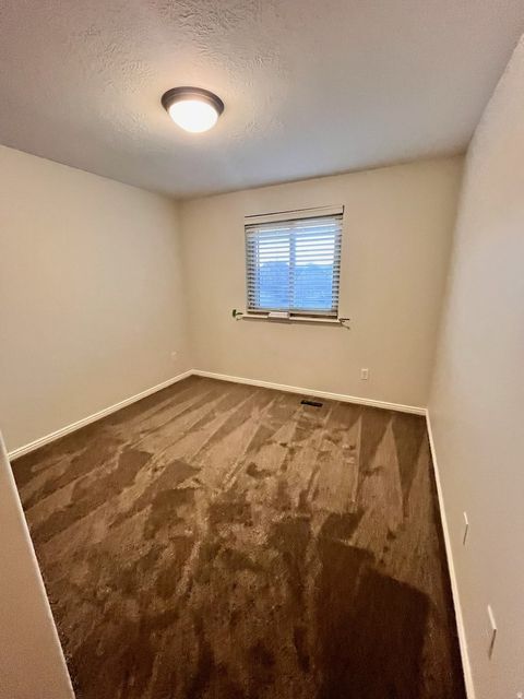 Tiny photo for 494 E APPLE BLOSSOM DR, Pleasant Grove, UT 84062 (MLS # 2137519)