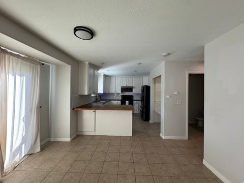 Tiny photo for 494 E APPLE BLOSSOM DR, Pleasant Grove, UT 84062 (MLS # 2137519)