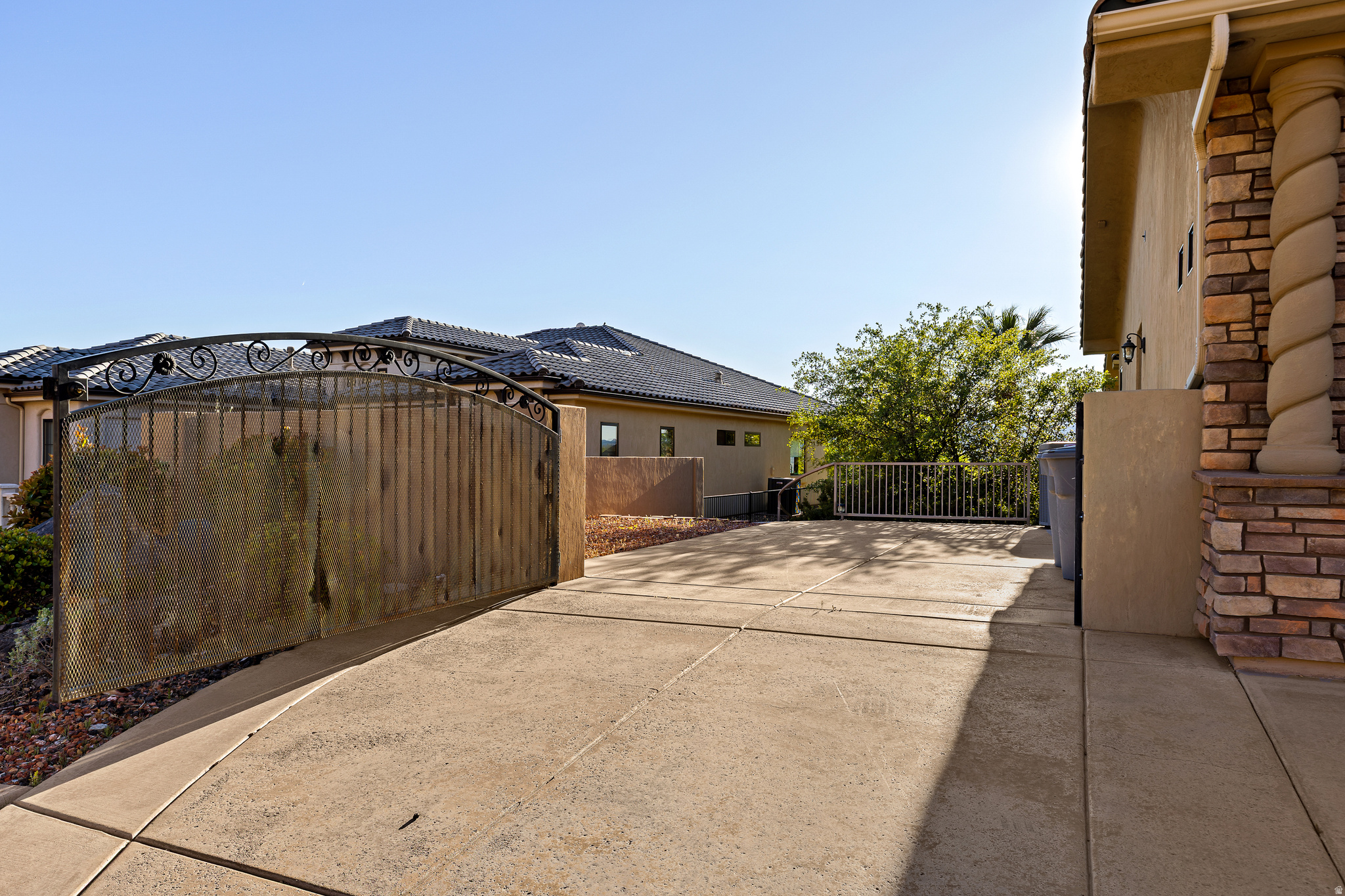 CASTLE ROCK SUB PH 2 - Residential