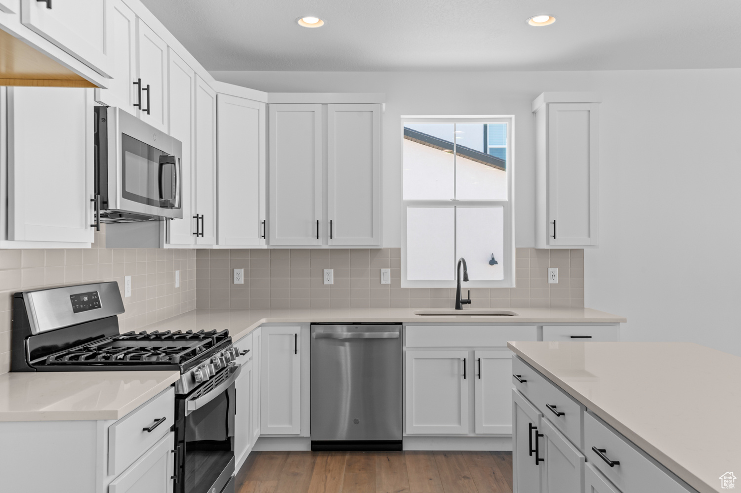 CRANEFIELD EST COLLECTION 1117 - Residential