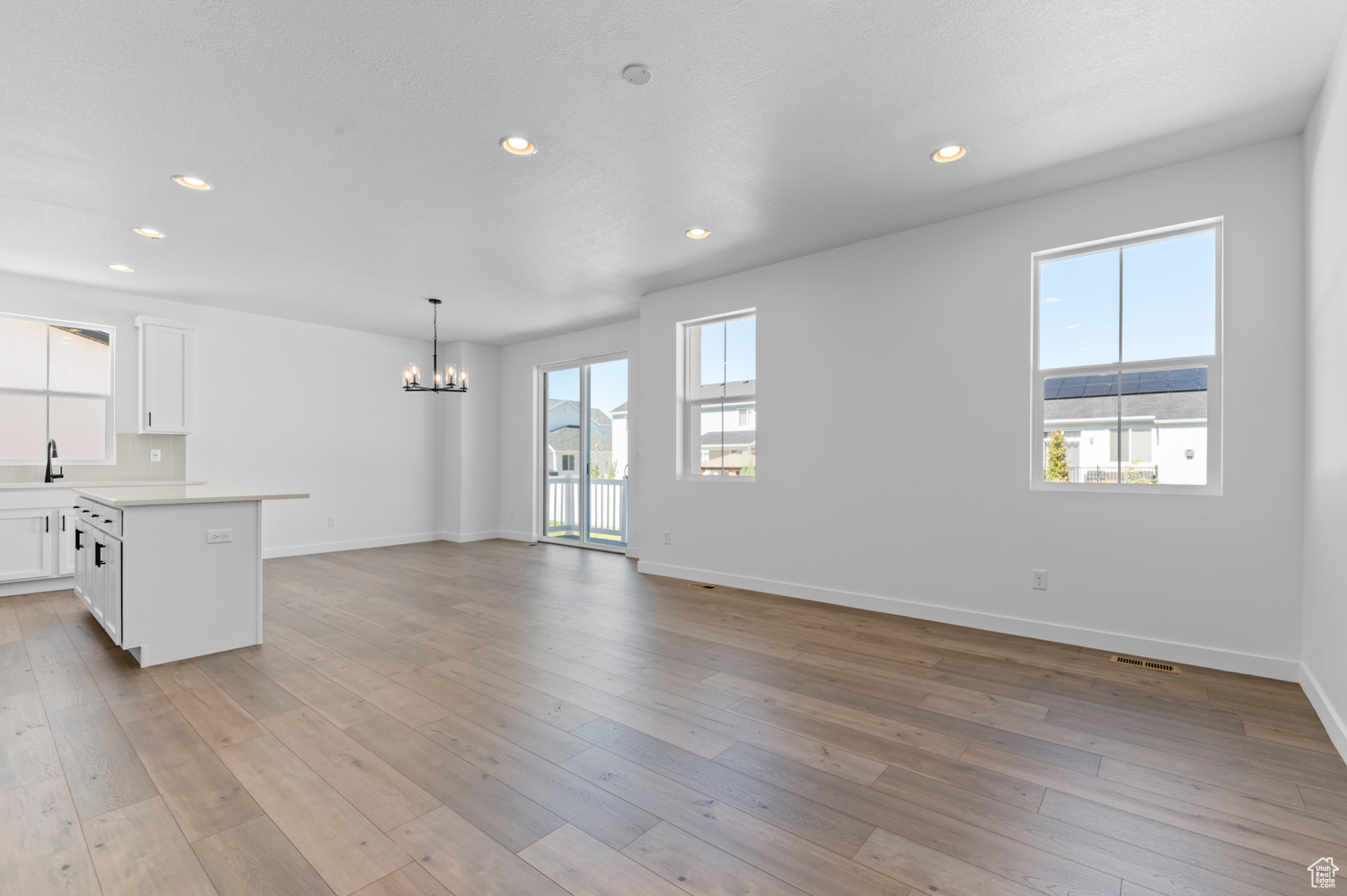 CRANEFIELD EST COLLECTION 1117 - Residential