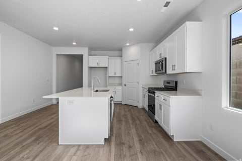 Tiny photo for 1657 S SINAWAVA DR #4163, Washington, UT 84780 (MLS # 2183276)