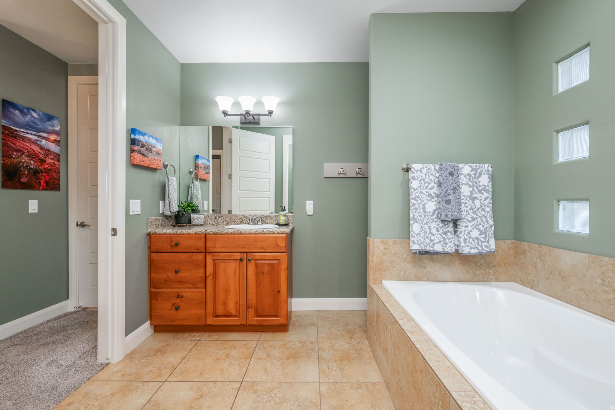 BLACKROCK CONDOS AT STONEBRIDGE AMD 1 - Residential