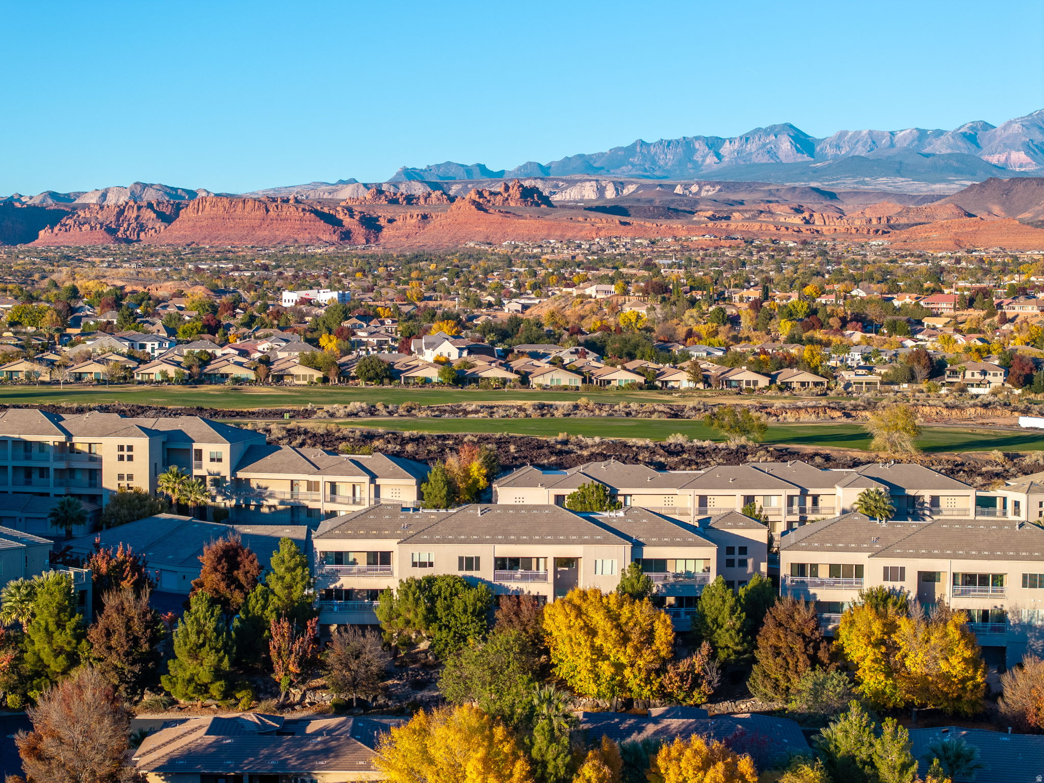 BLACKROCK CONDOS AT STONEBRIDGE AMD 1 - Residential