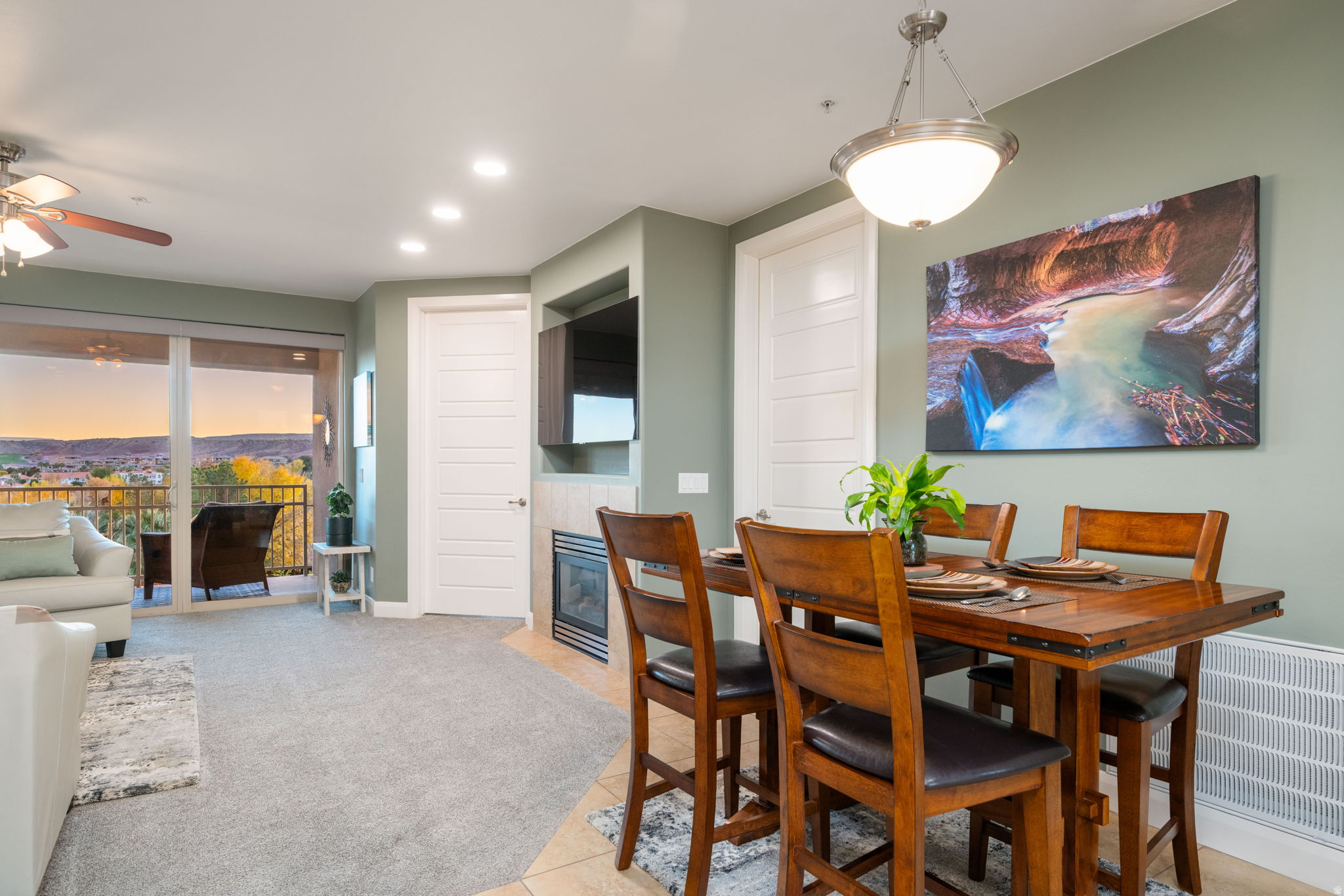 BLACKROCK CONDOS AT STONEBRIDGE AMD 1 - Residential