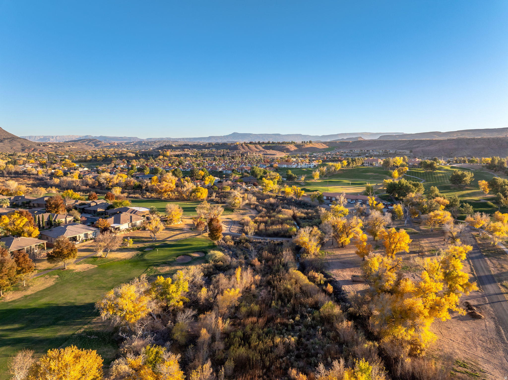 BLACKROCK CONDOS AT STONEBRIDGE AMD 1 - Residential