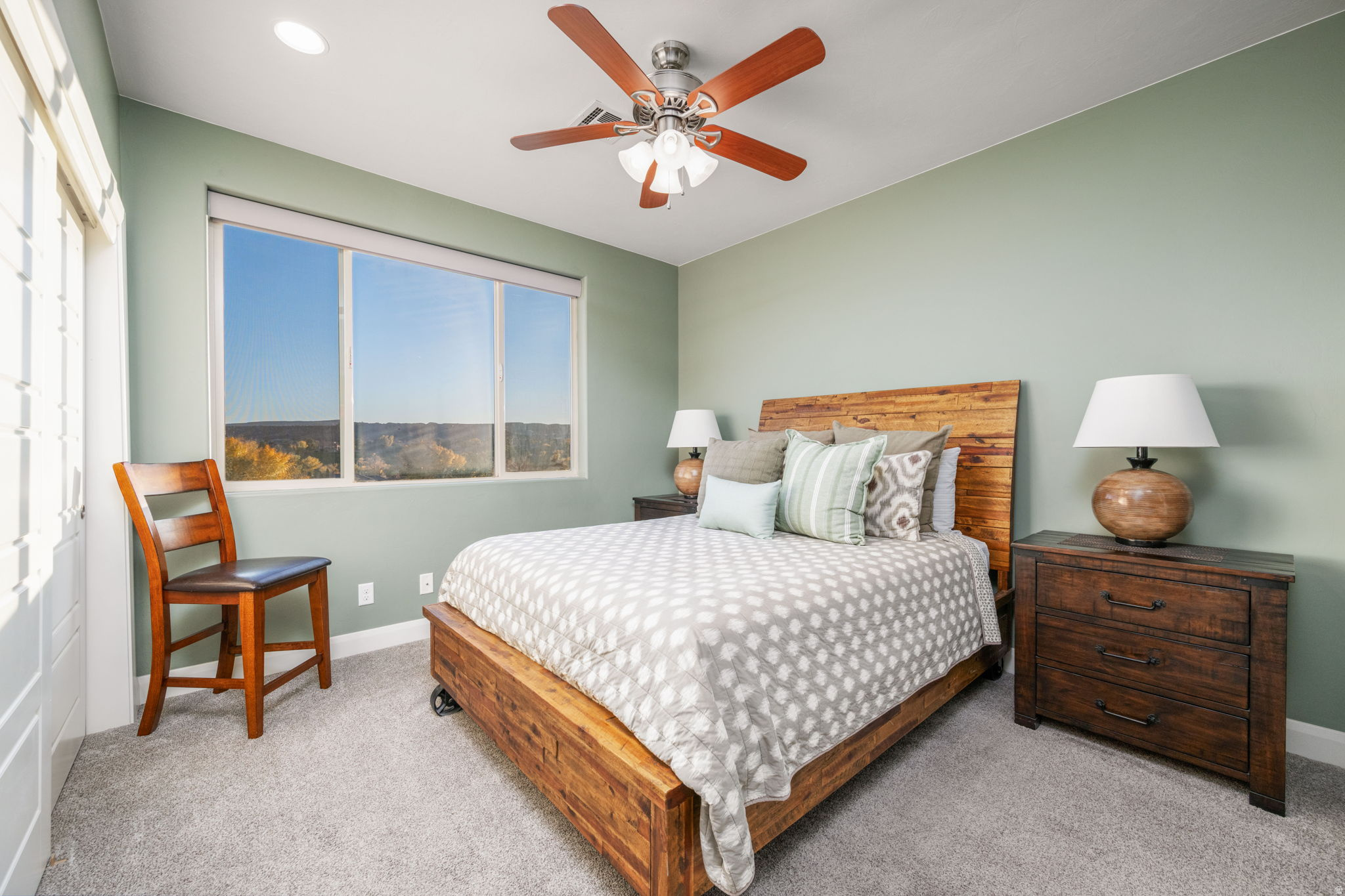 BLACKROCK CONDOS AT STONEBRIDGE AMD 1 - Residential