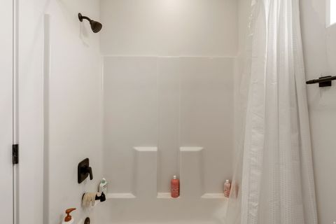 Tiny photo for 1066 S PANORAMA DR, Cedar City, UT 84720 (MLS # 2147098)