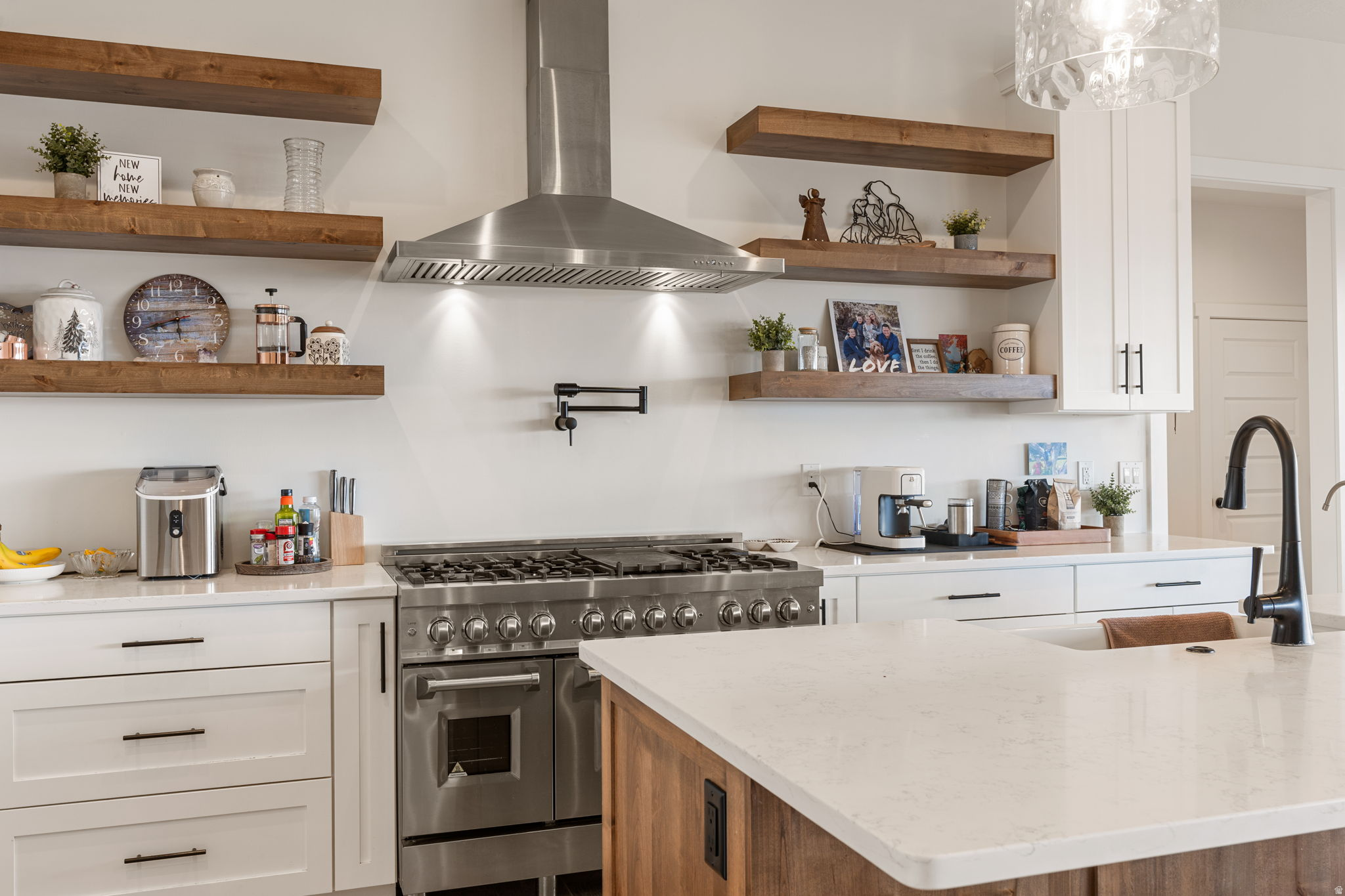 CROSS HOLLOW HILLS SUBDIVISION - Residential