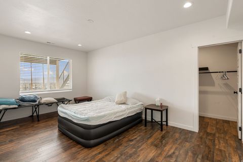 Tiny photo for 1066 S PANORAMA DR, Cedar City, UT 84720 (MLS # 2147098)