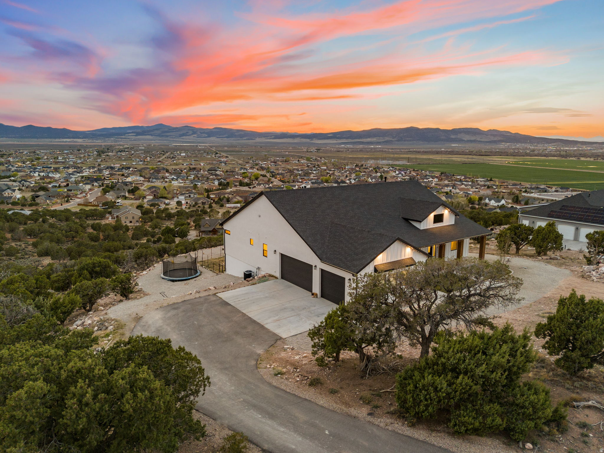 CROSS HOLLOW HILLS SUBDIVISION - Residential