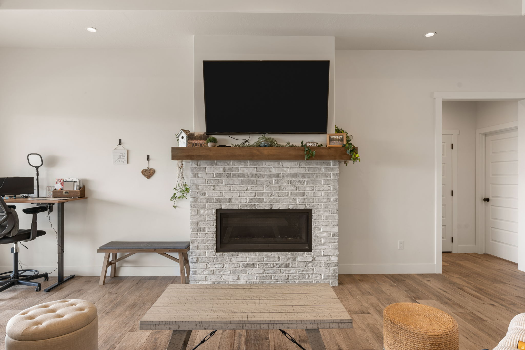 CROSS HOLLOW HILLS SUBDIVISION - Residential