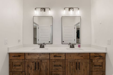 Tiny photo for 1066 S PANORAMA DR, Cedar City, UT 84720 (MLS # 2147098)