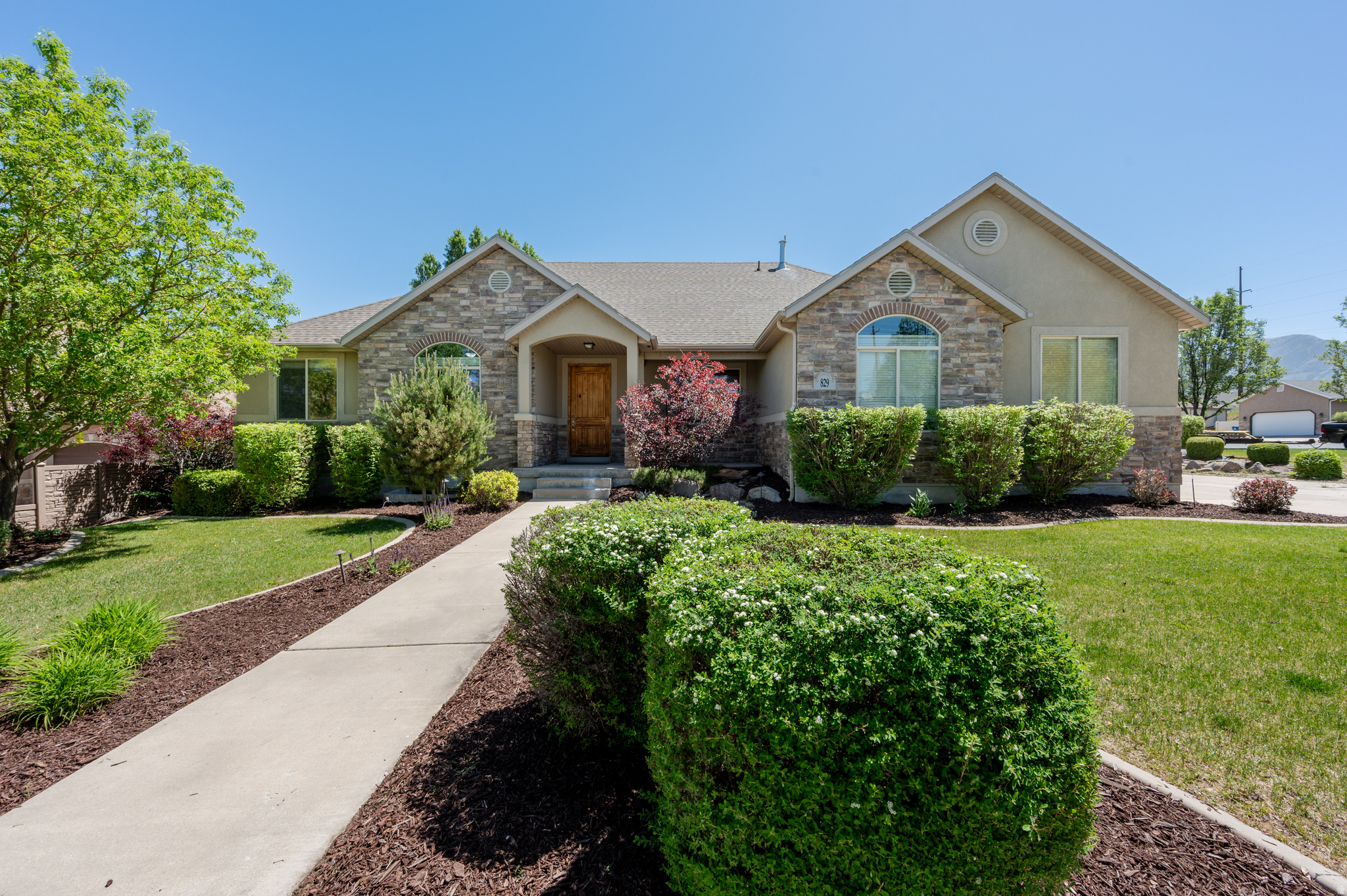RIVER COVE - Residential