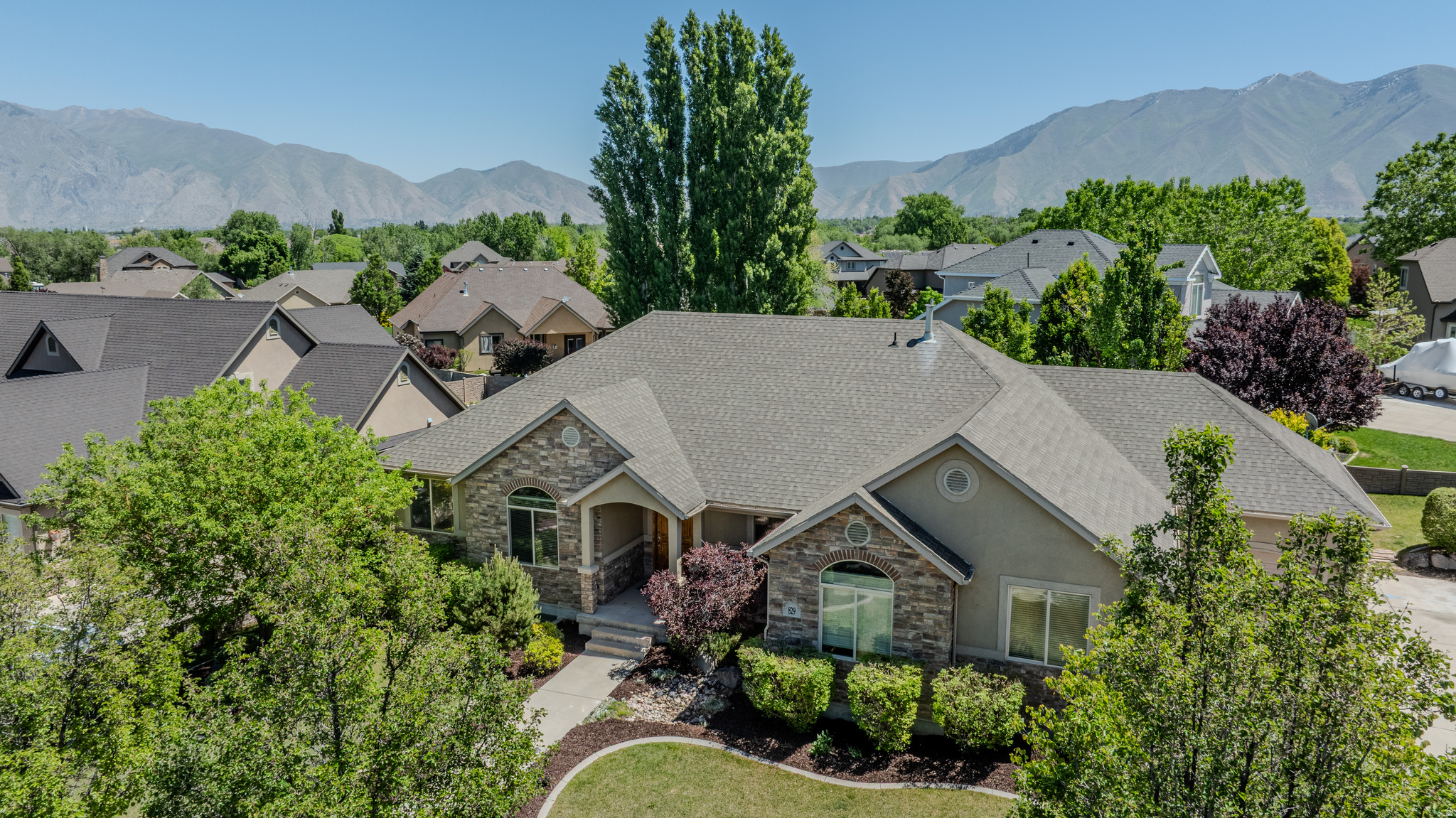 RIVER COVE - Residential