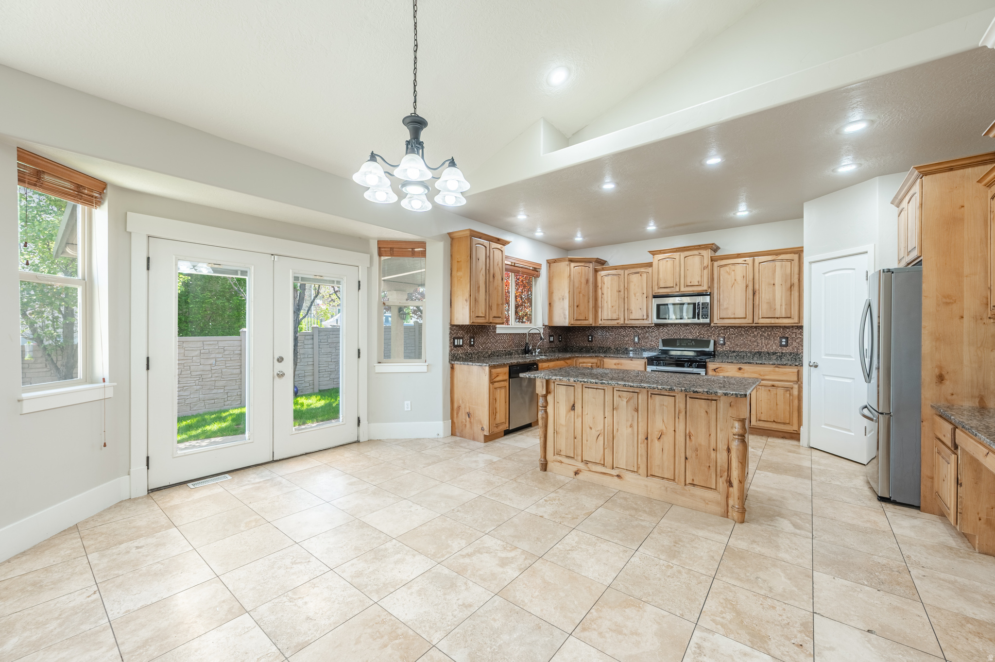 RIVER COVE - Residential