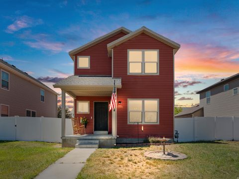 Homes For Sale - 1763 N Aaron Dr<br/> Tooele, UT 84074