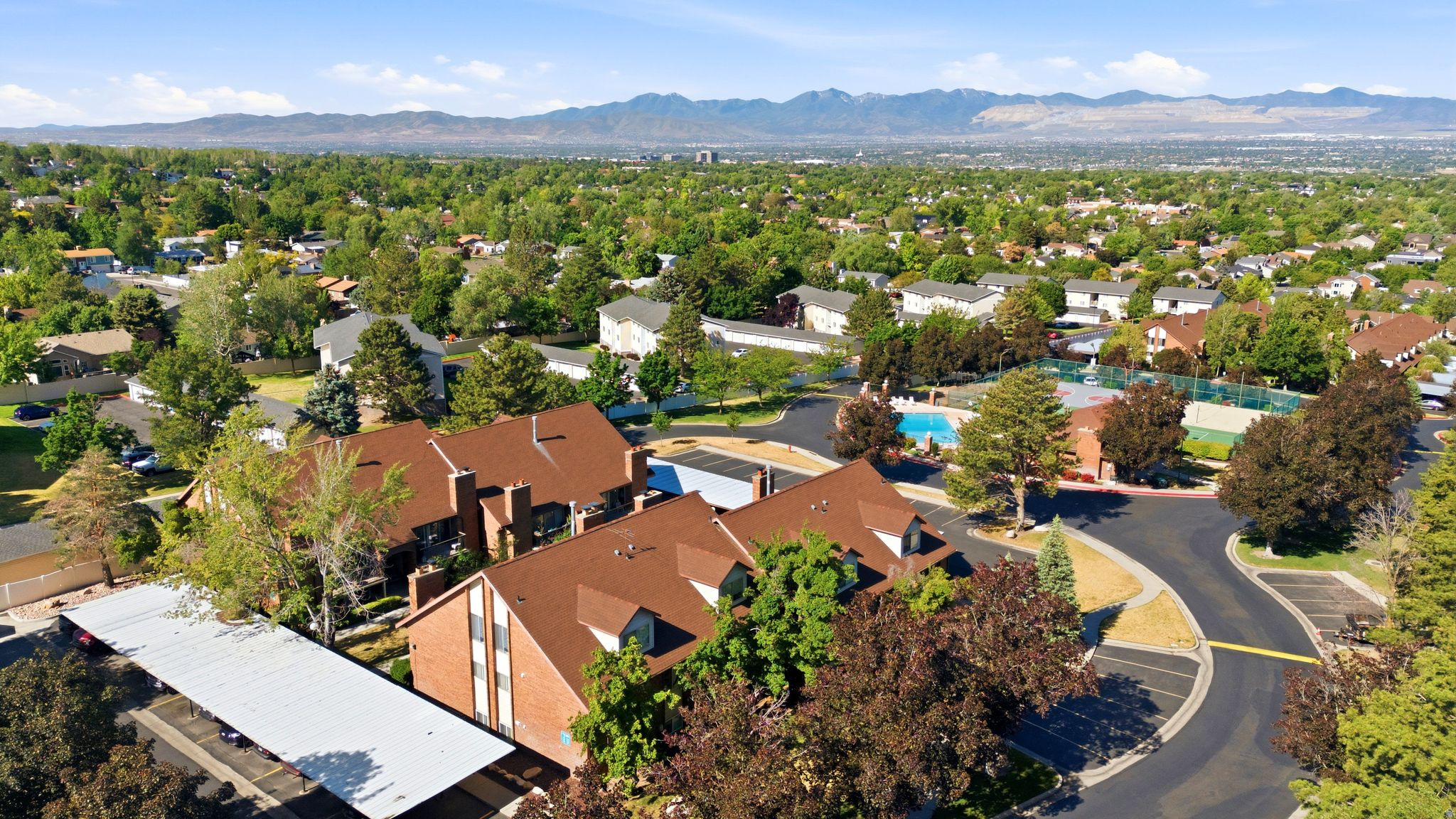COTTONWOOD HILLS - Residential