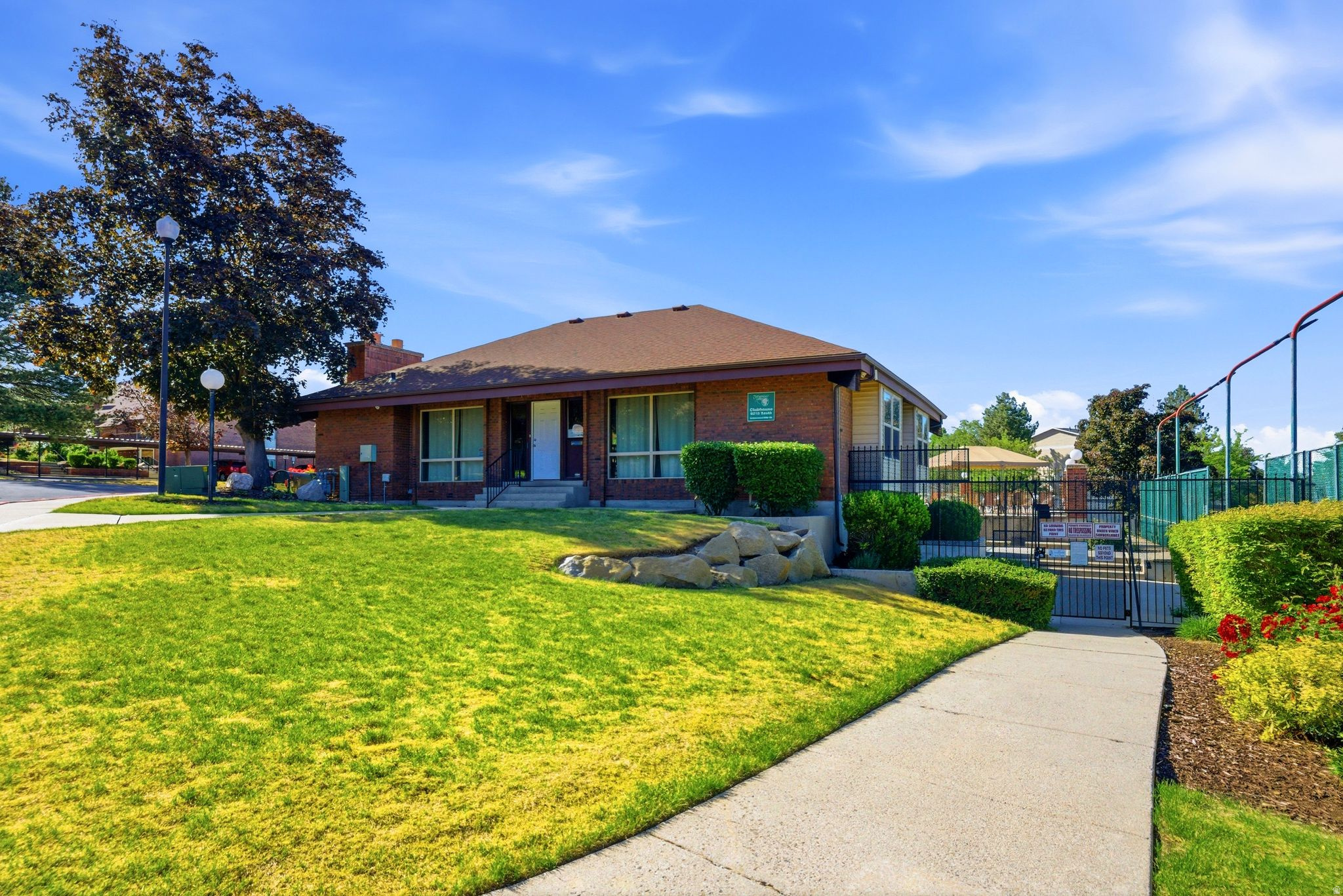 COTTONWOOD HILLS - Residential