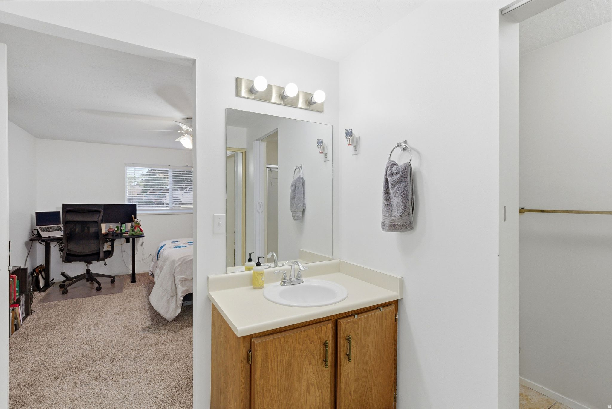 COTTONWOOD HILLS - Residential