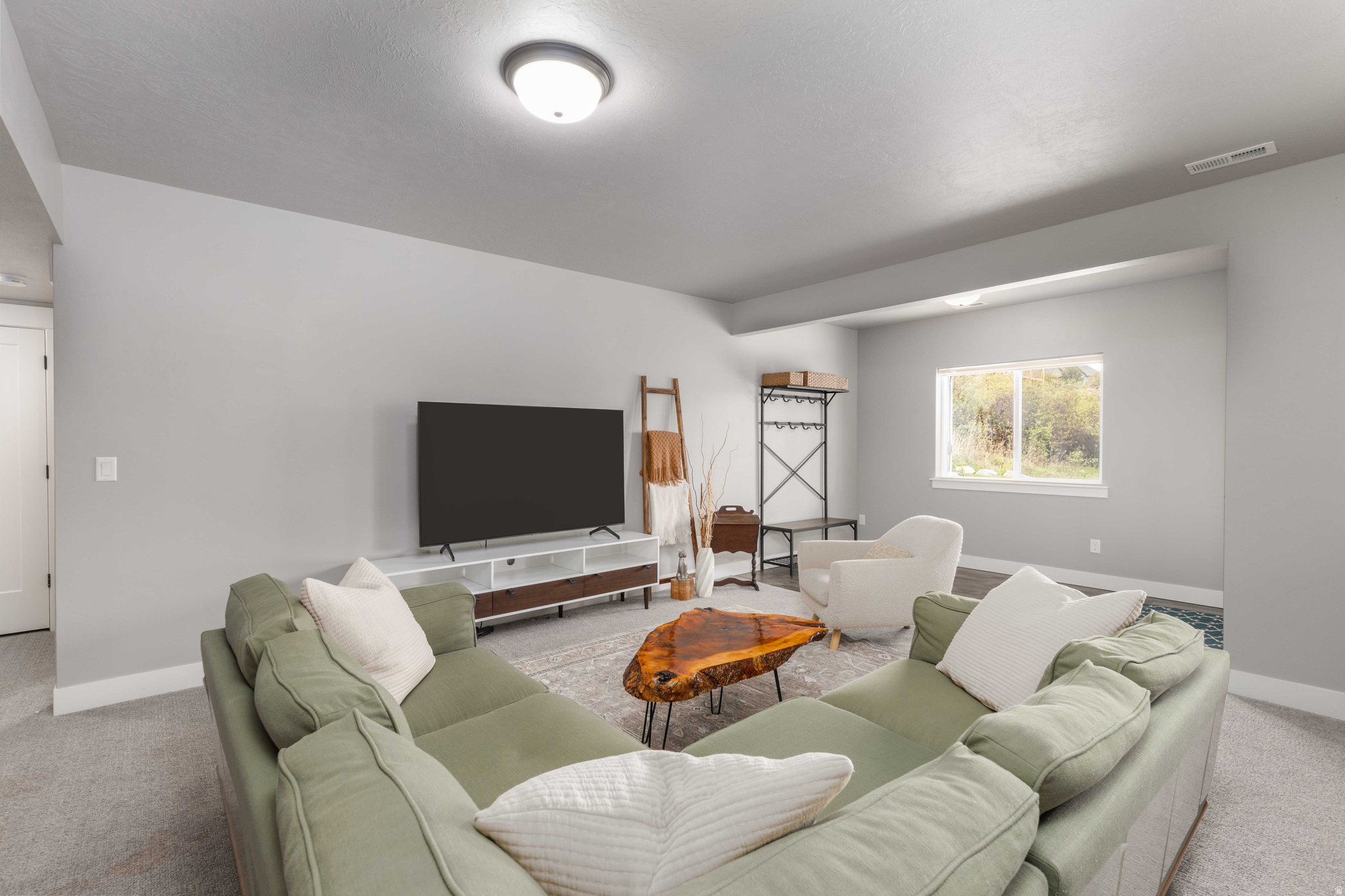 ELKHORN - Residential