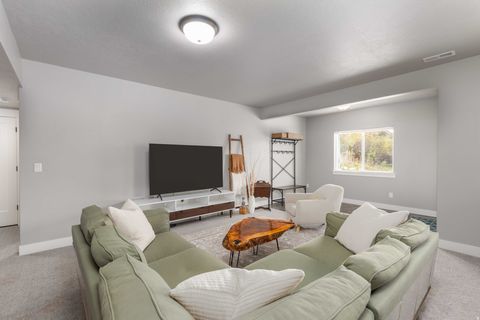 Tiny photo for 3568 N ELKRIDGE TRL, Eden, UT 84310 (MLS # 2154091)