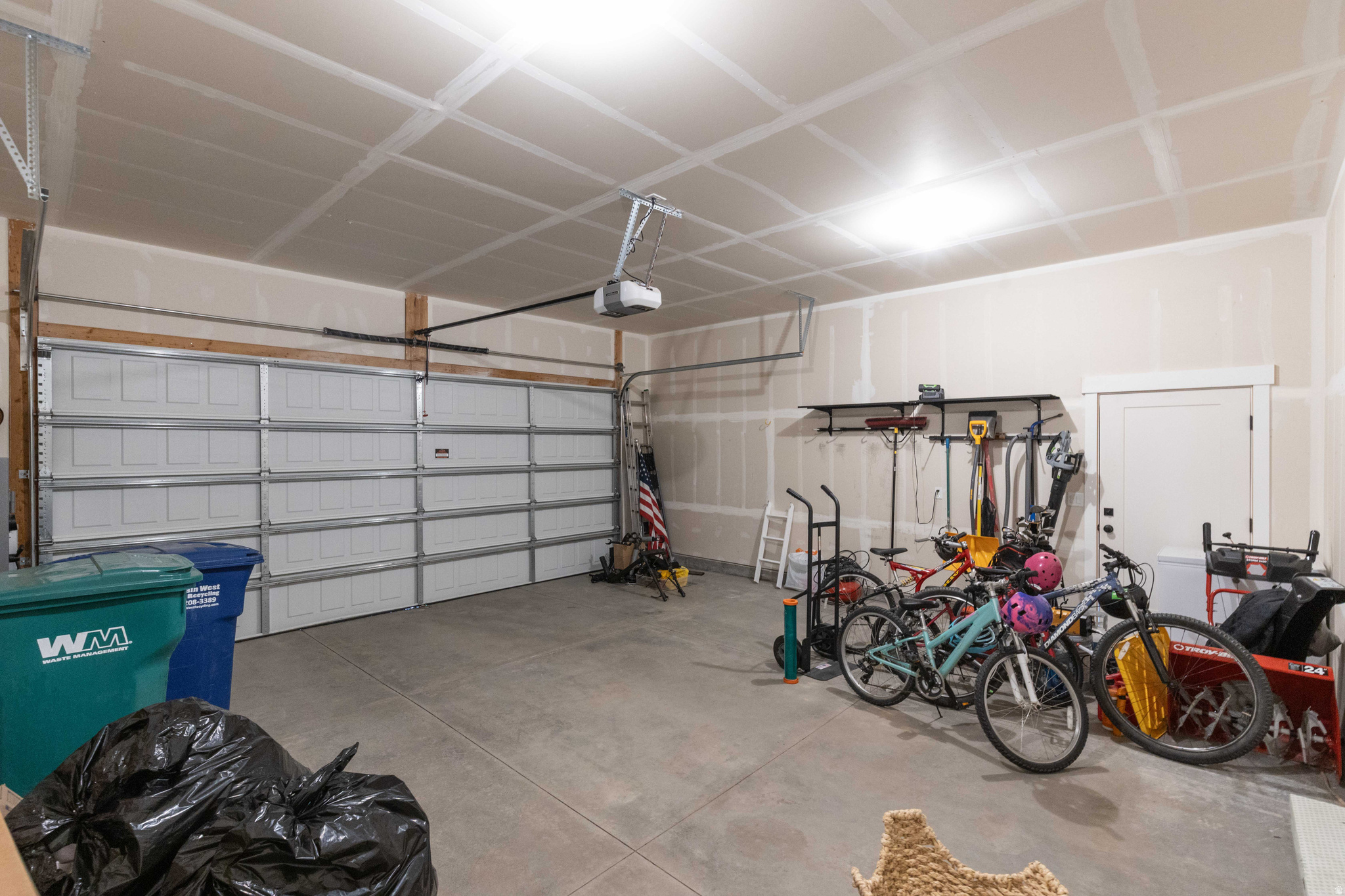 ELKHORN - Residential