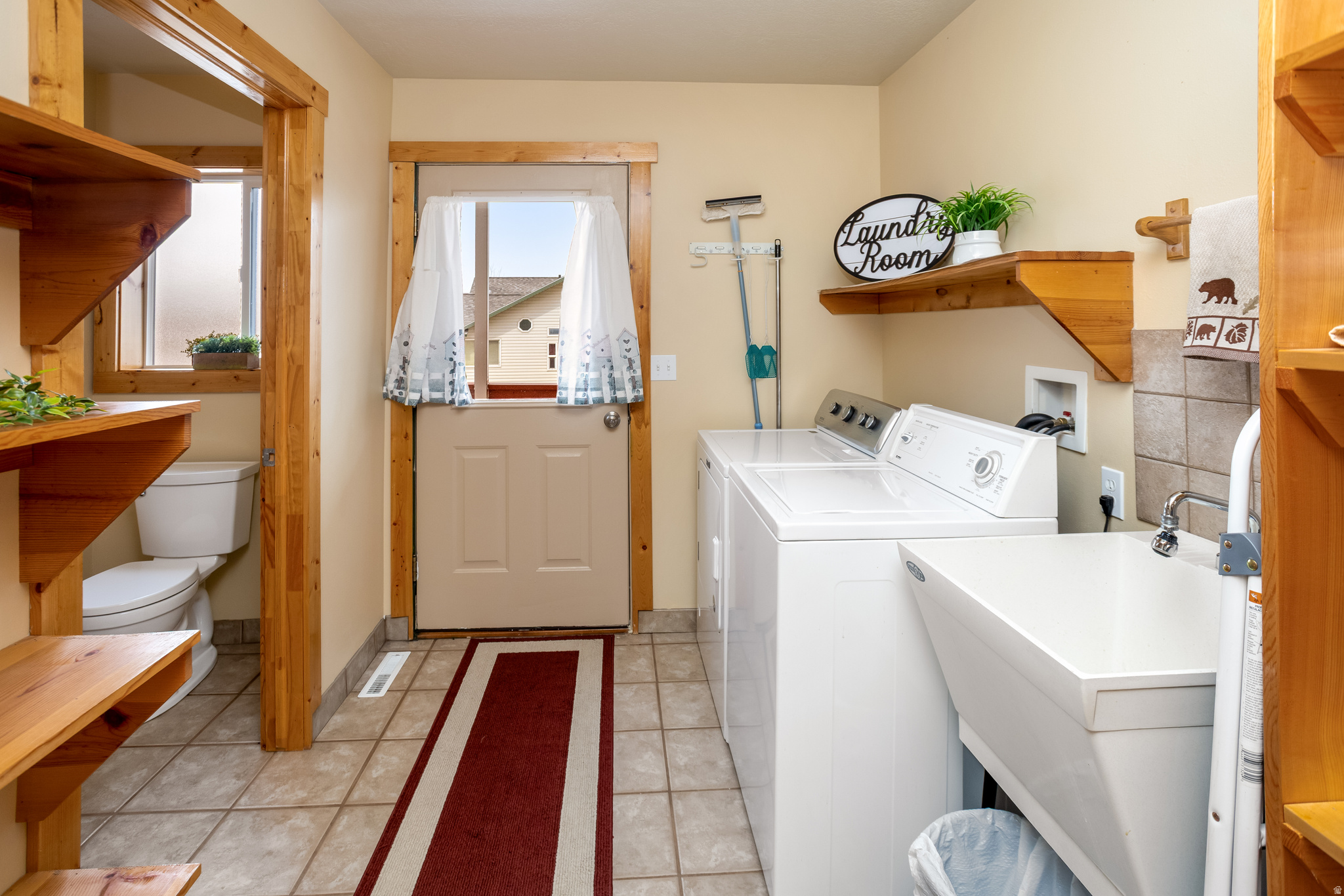 BUTTERCUP ESTATE - Residential