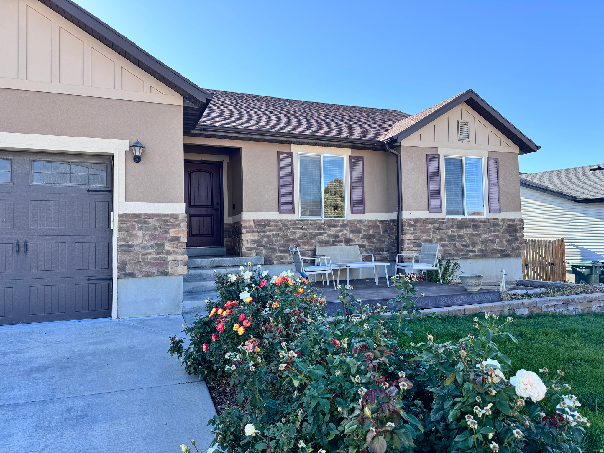 1737 N BROADWAY AVE E