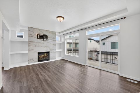 Tiny photo for 174 E POLARIS DR, Saratoga Springs, UT 84045 (MLS # 2127916)