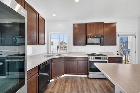 Tiny photo for 174 E POLARIS DR, Saratoga Springs, UT 84045 (MLS # 2127916)