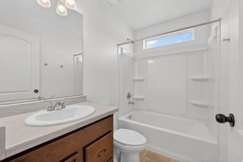 Tiny photo for 174 E POLARIS DR, Saratoga Springs, UT 84045 (MLS # 2127916)