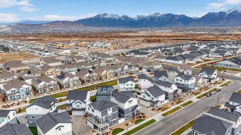 Tiny photo for 174 E POLARIS DR, Saratoga Springs, UT 84045 (MLS # 2127916)