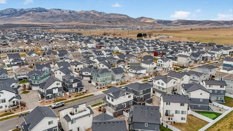 Tiny photo for 174 E POLARIS DR, Saratoga Springs, UT 84045 (MLS # 2127916)