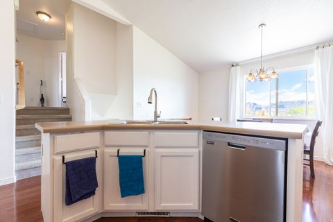 Tiny photo for 1934 N TRELLIS PL W, Saratoga Springs, UT 84045 (MLS # 2149756)