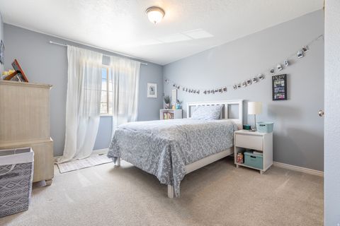 Tiny photo for 1934 N TRELLIS PL W, Saratoga Springs, UT 84045 (MLS # 2149756)