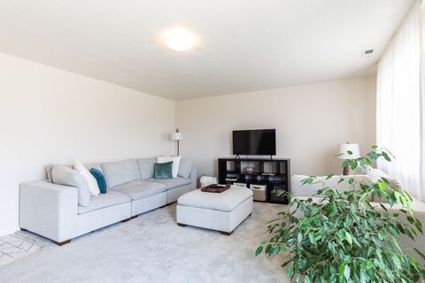 Tiny photo for 1934 N TRELLIS PL W, Saratoga Springs, UT 84045 (MLS # 2149756)