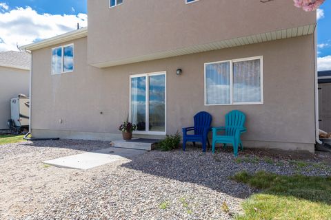 Tiny photo for 1934 N TRELLIS PL W, Saratoga Springs, UT 84045 (MLS # 2149756)