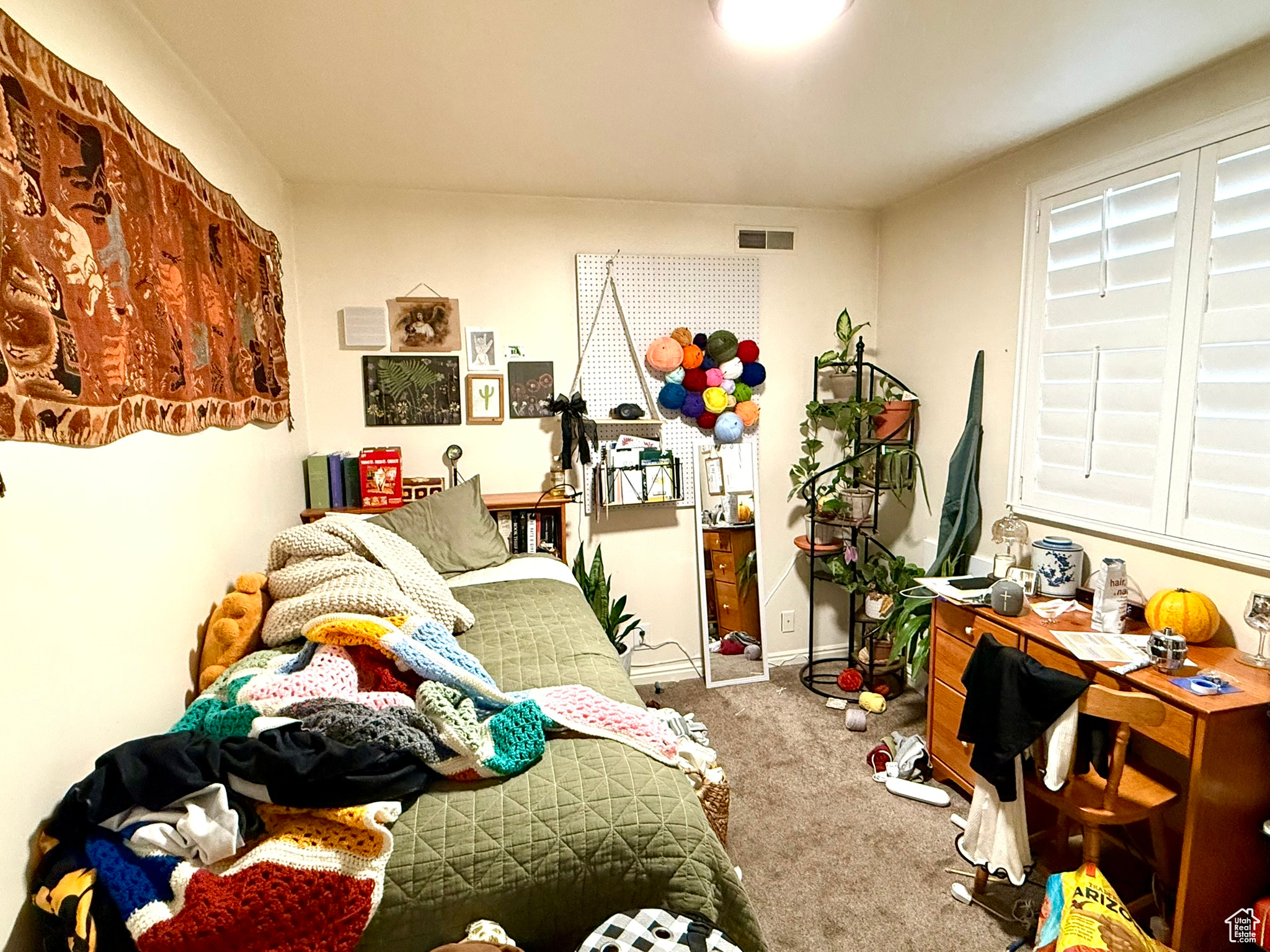 THE AVENUE CONDO - Residential