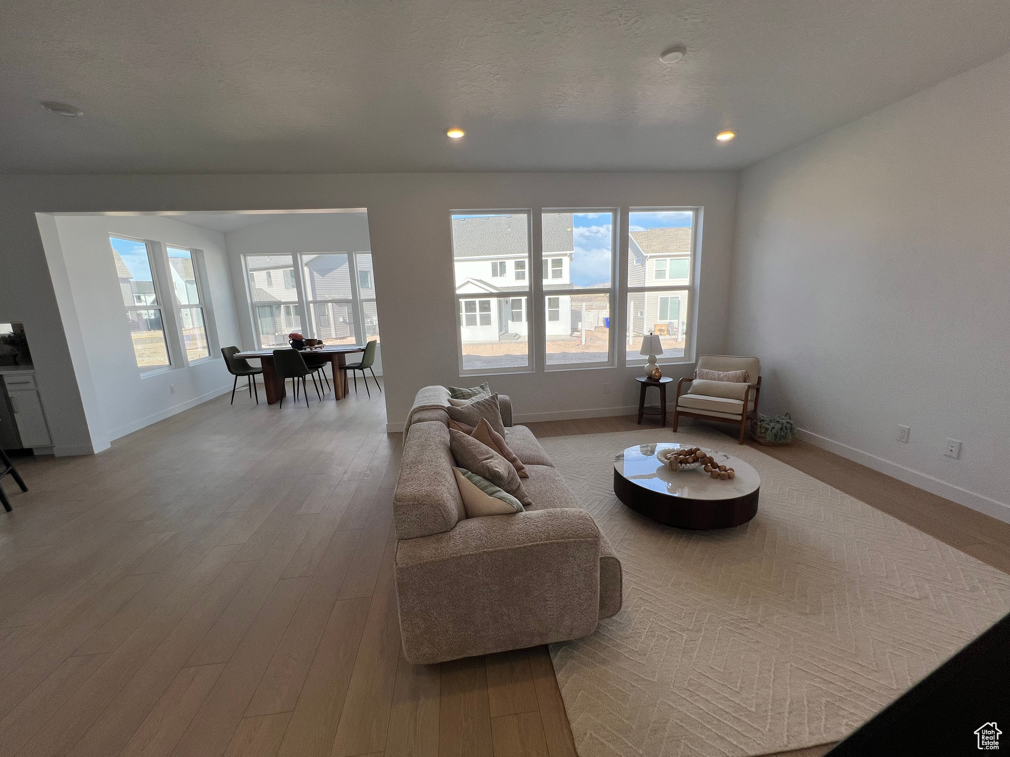 FIREFLY - Residential