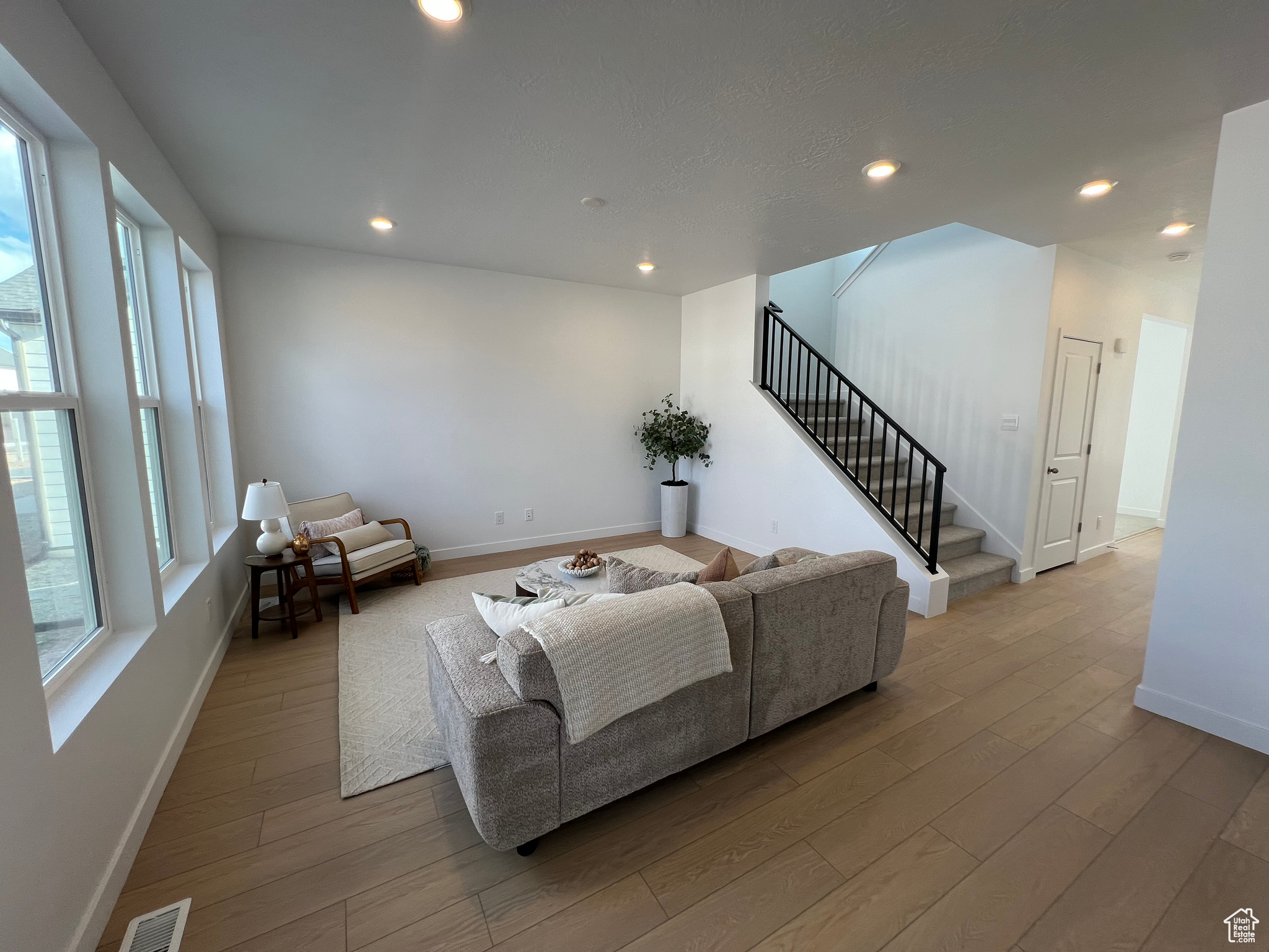 FIREFLY - Residential