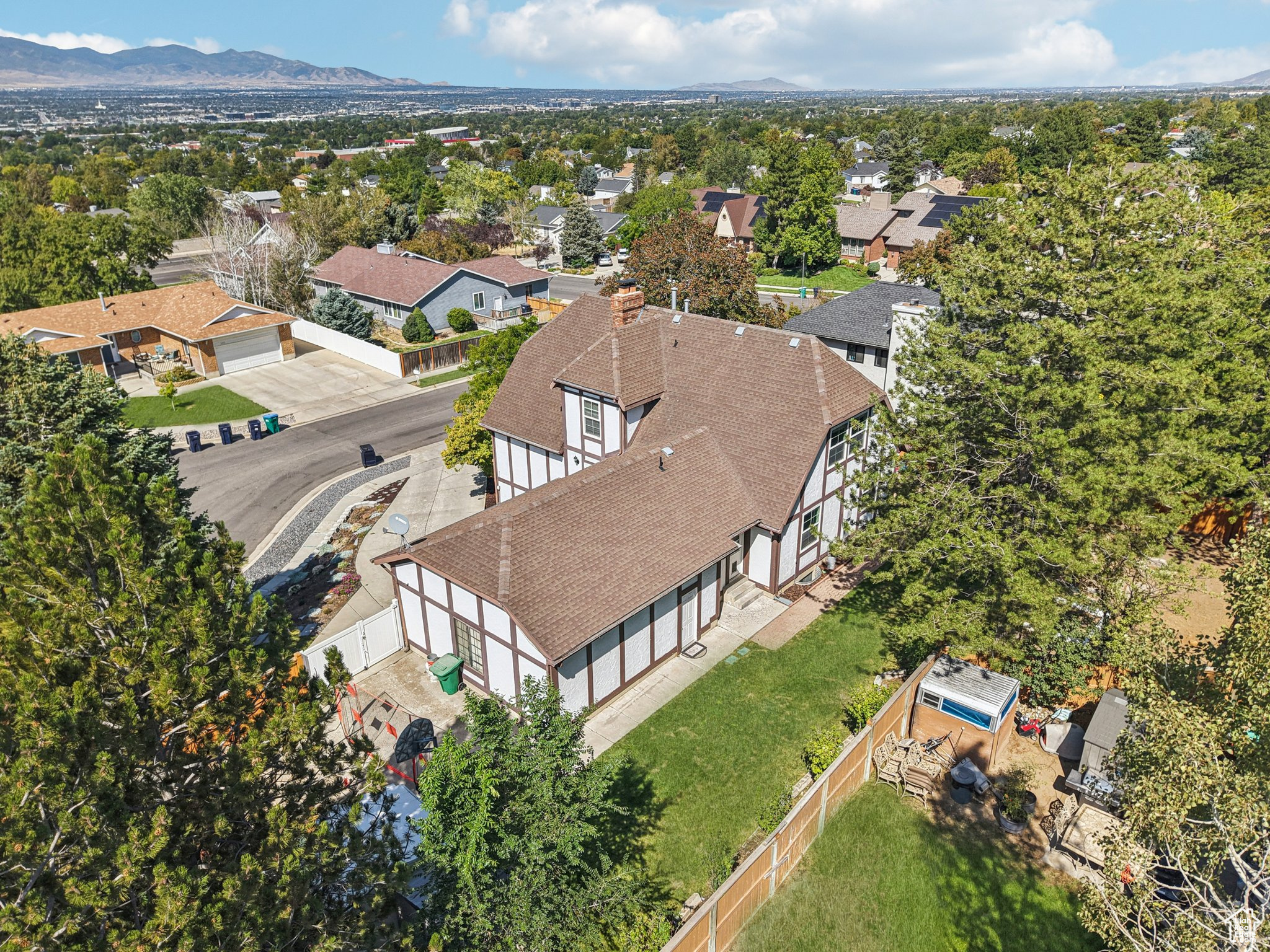 BERG ESTATES - Residential