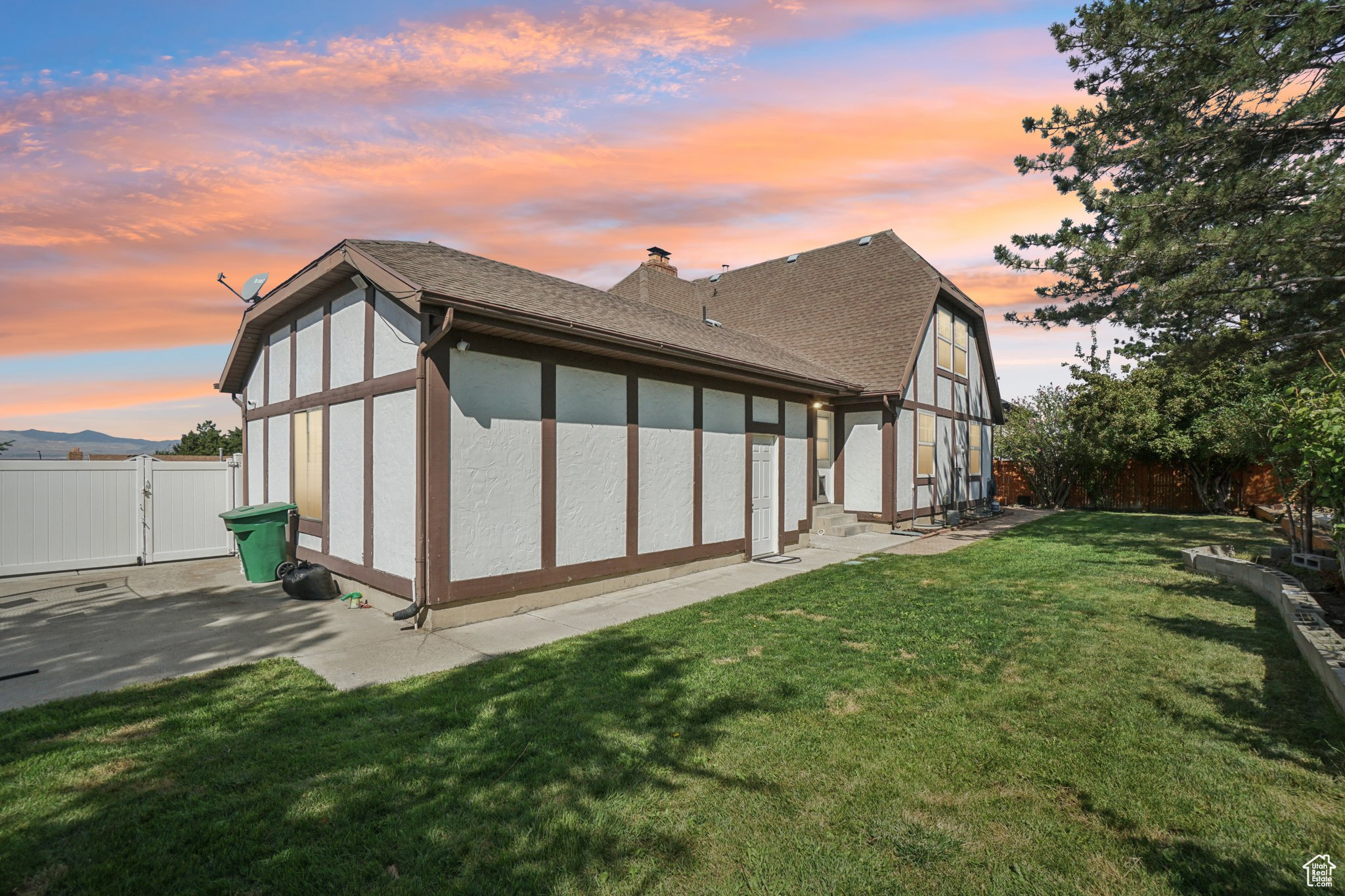 BERG ESTATES - Residential