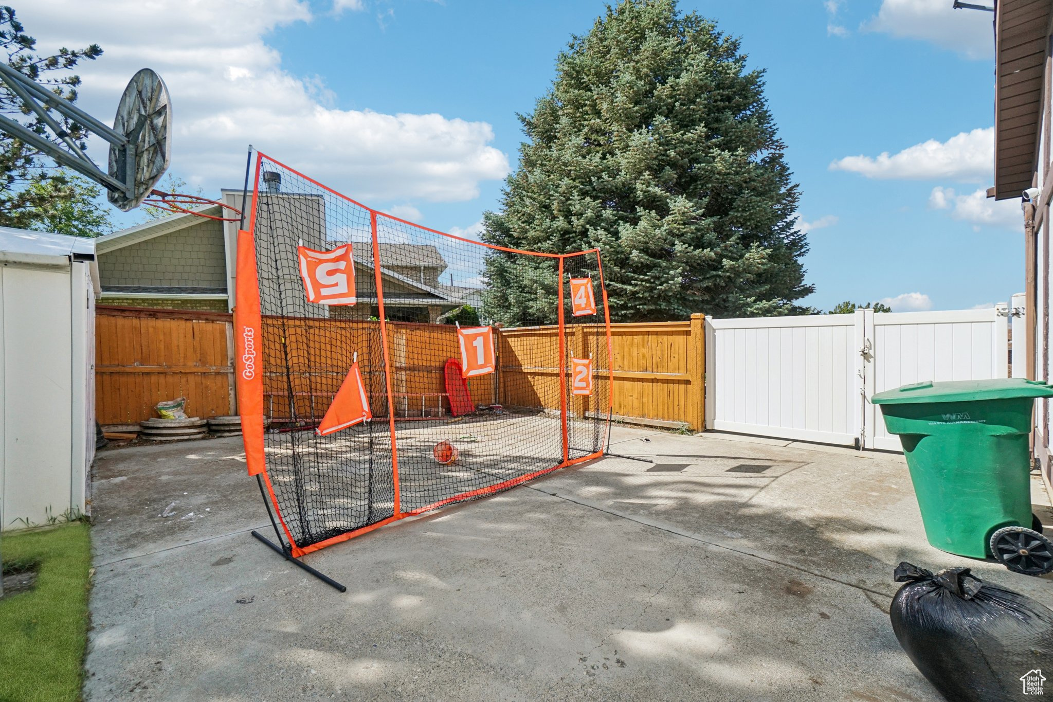 BERG ESTATES - Residential