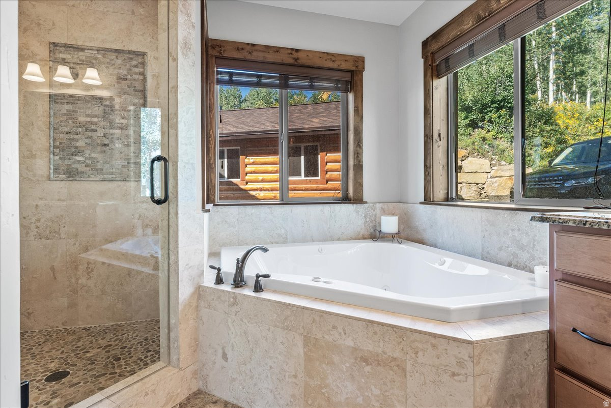 PINE MEADOW RANCH - Residential
