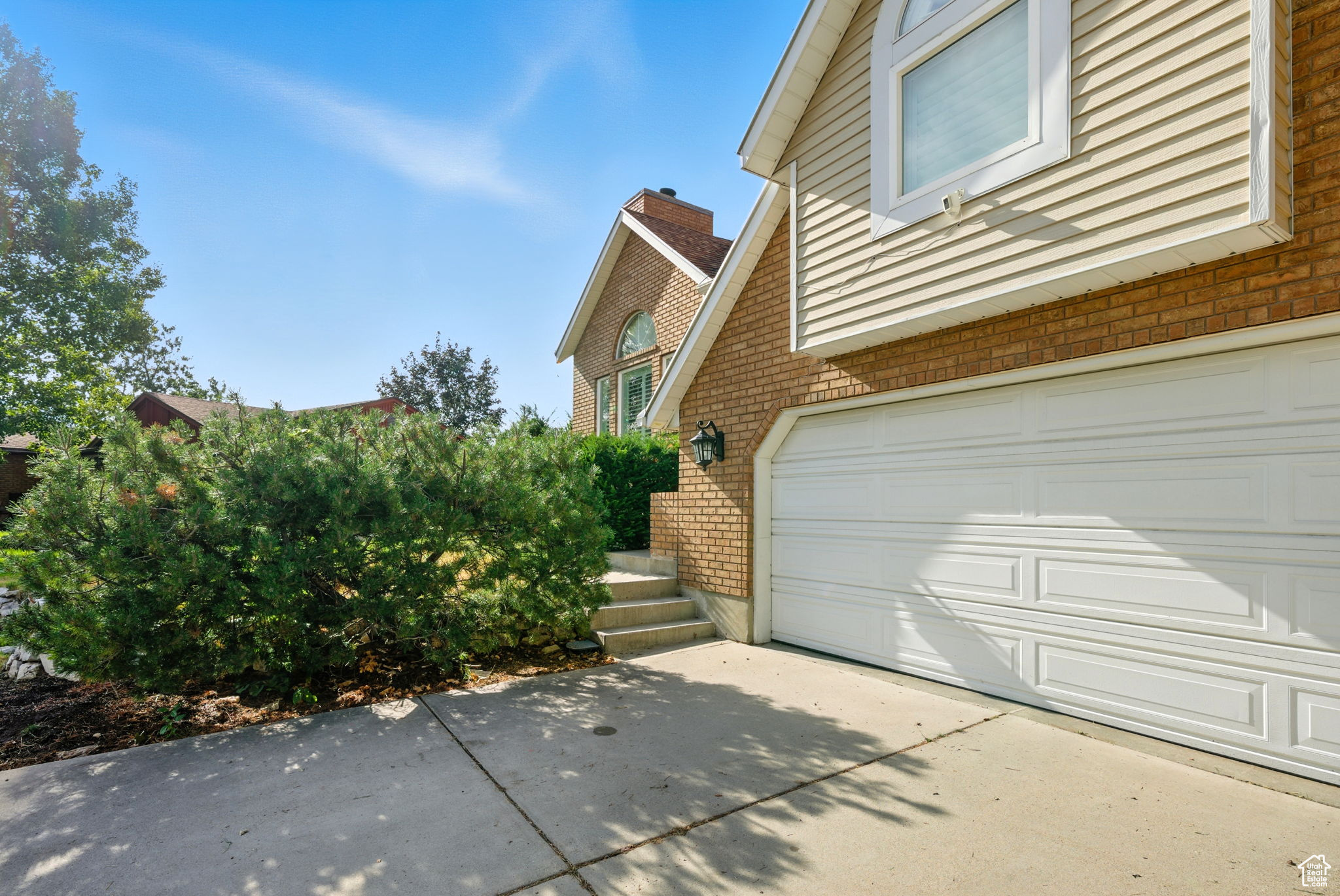 SOUTH JORDAN HEIGHTS - Residential