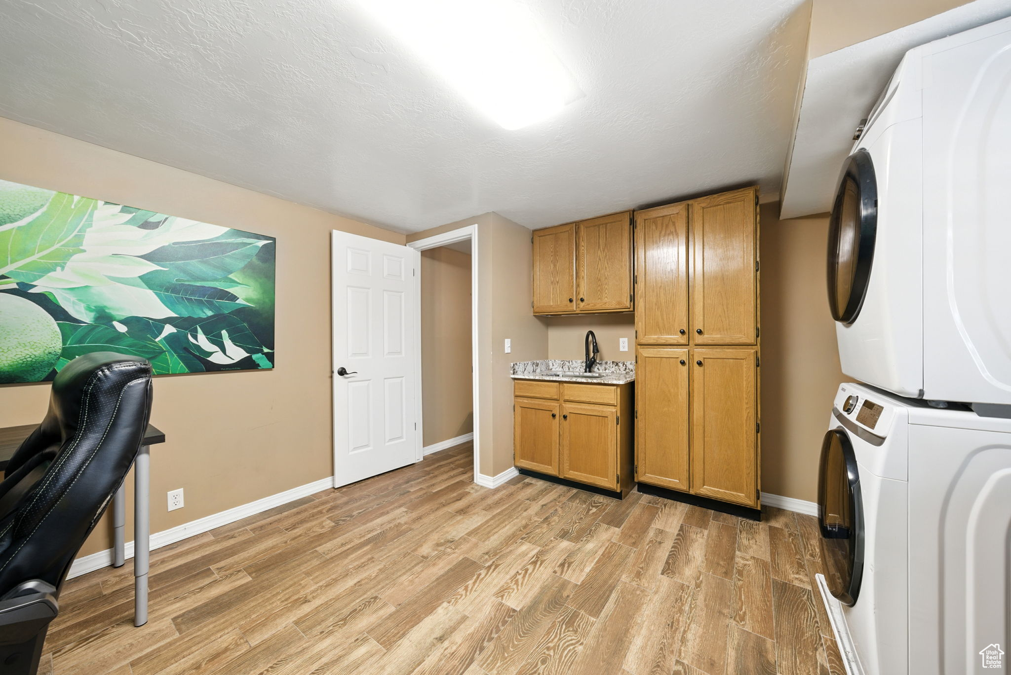 SOUTH JORDAN HEIGHTS - Residential