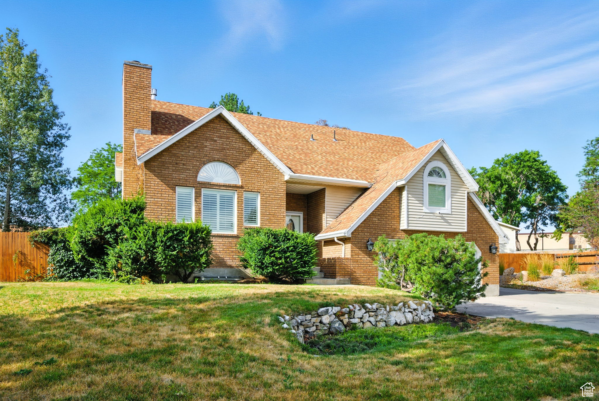 SOUTH JORDAN HEIGHTS - Residential